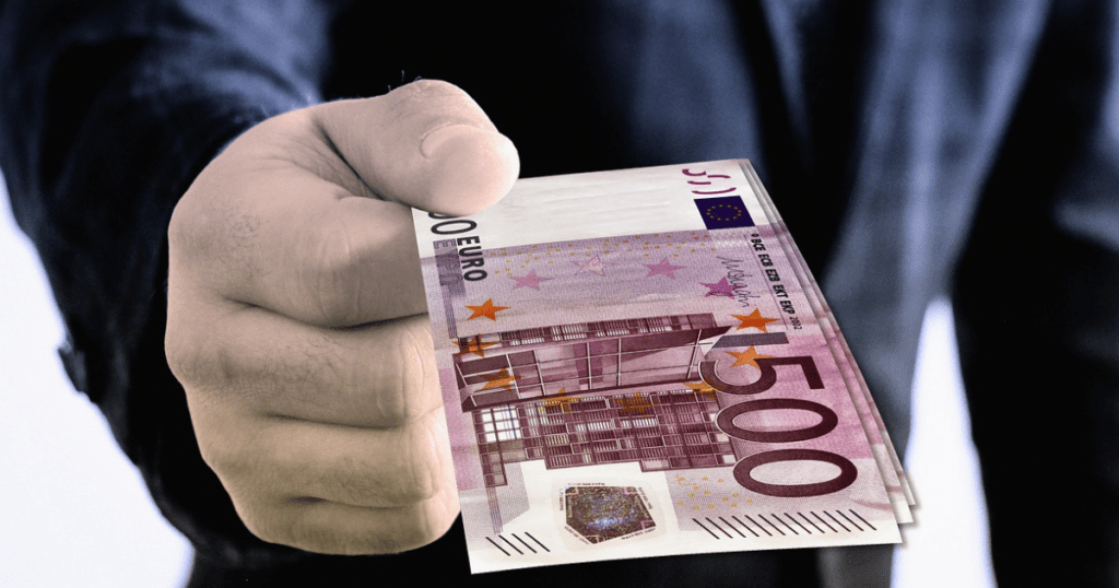 How to Become a Wealth Creator